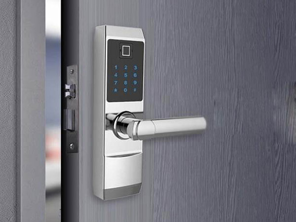 新建24小时上门开锁公司