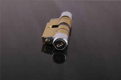 新建24小时上门开锁公司